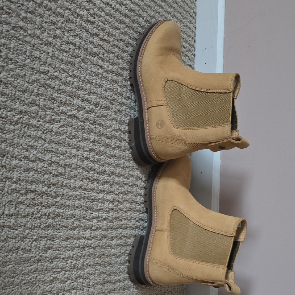 Timberland Tan Ankle Boots
